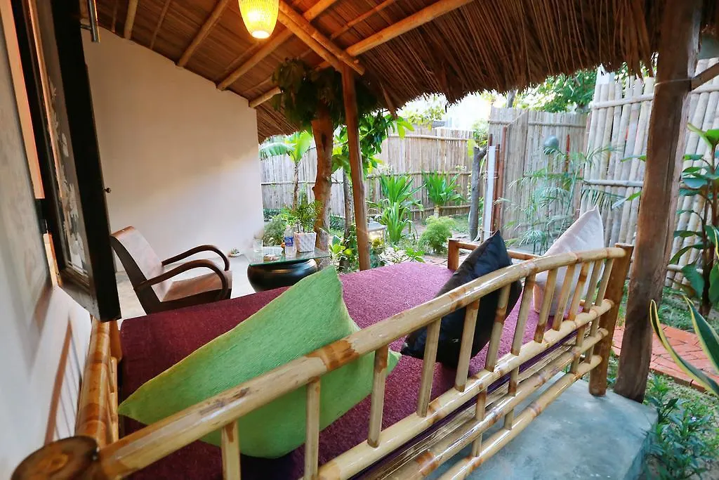 An Bang Purple Homestay Хойан Вьетнам